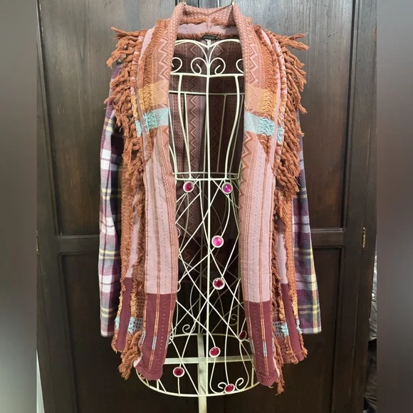 Gimmicks Patchwork Fringe Open Front Sweater Fringe flannel Sleeves Size Large - Picture 1 of 8